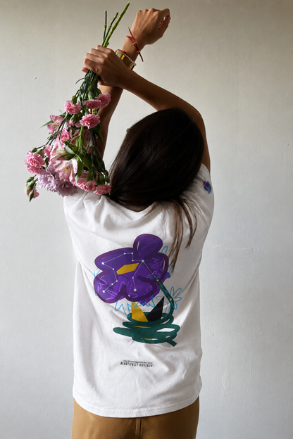 Aquarius Zodiac Flower Tee – Cosmic Bloom | Astrology Shirt Gift
