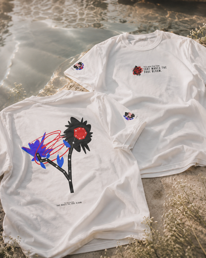 Pisces Zodiac Flower Tee – Cosmic Bloom | Astrology Shirt Gift