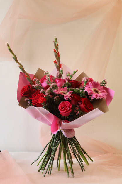 Bouquet L (Large) – Red & Pink Statement Valentine’s Bouquet |  (Miami)