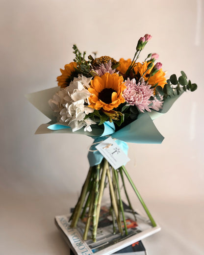 Mystery Small bouquet